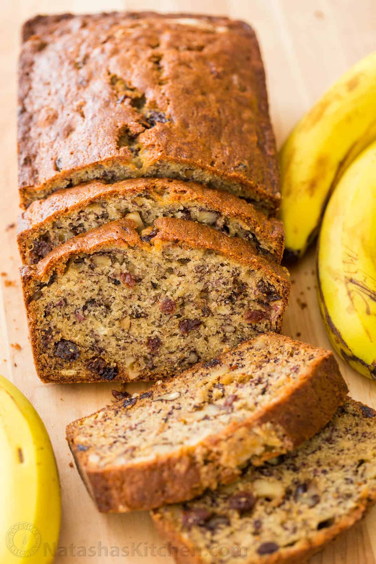 Best Banana Bread Recipe: Moist, Easy, and Delicious Every Time 1 Moist homemade banana bread with golden crust and ripe banana flavor
