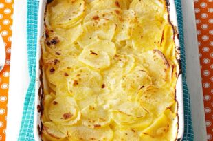 This easy au gratin potatoes recipe is excellent for holidays and family dinners