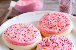 Soft and chewy sugar cookie recipe for holidays